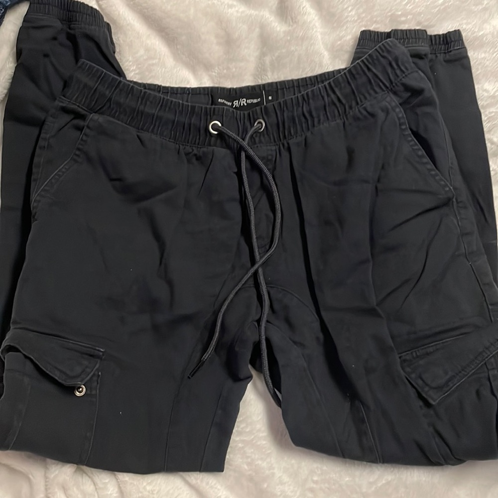 Refinery republic joggers